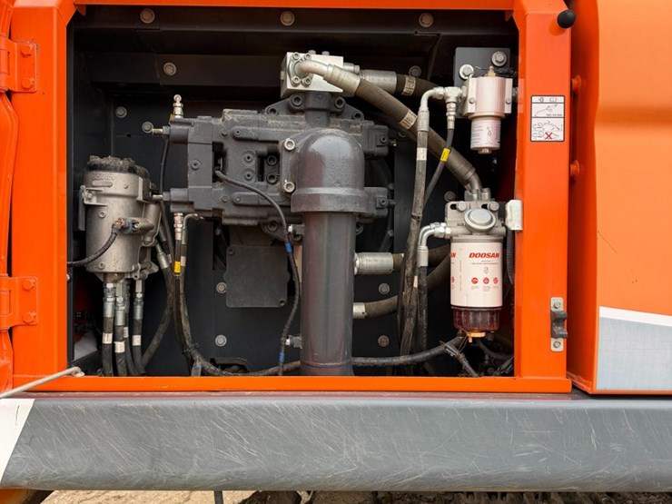 2016-doosan-dx420-lc-5-image-15