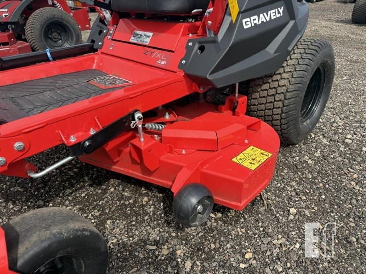 2023-gravely-zt-xl-48-image-6