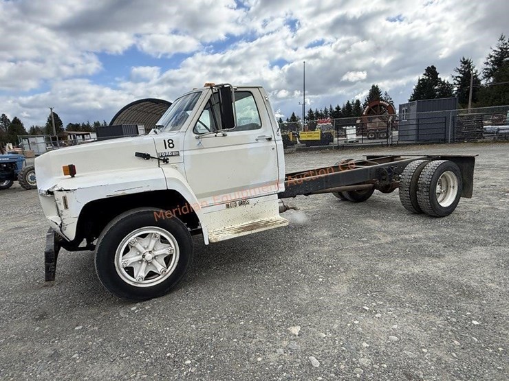 1985-ford-f600-image-2
