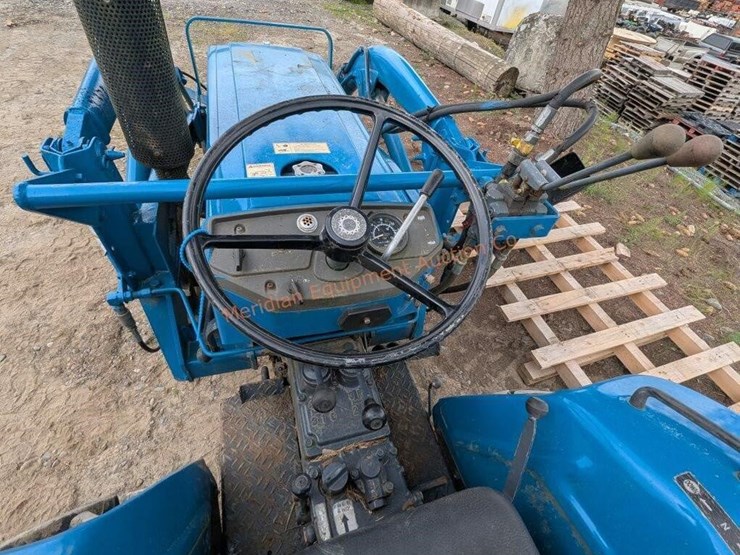 mitsubishi-d2350-image-12