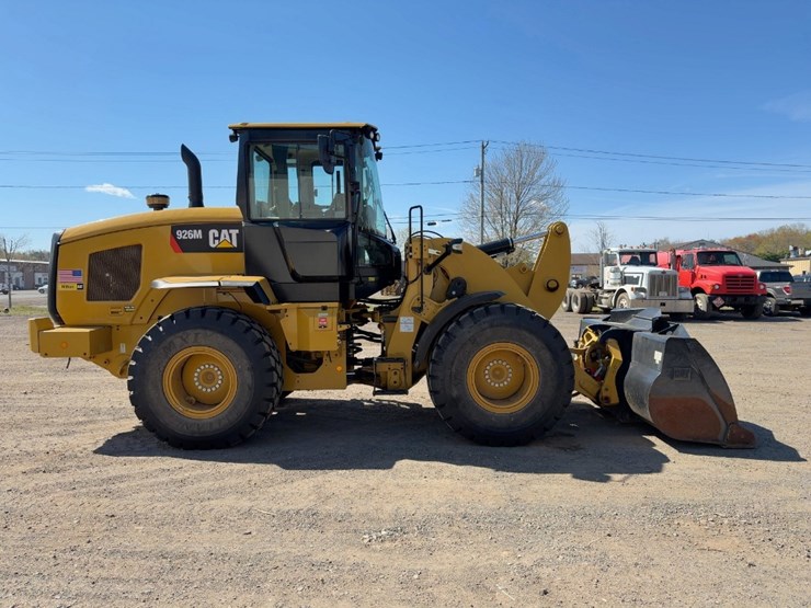 2019-caterpillar-926m-image-6