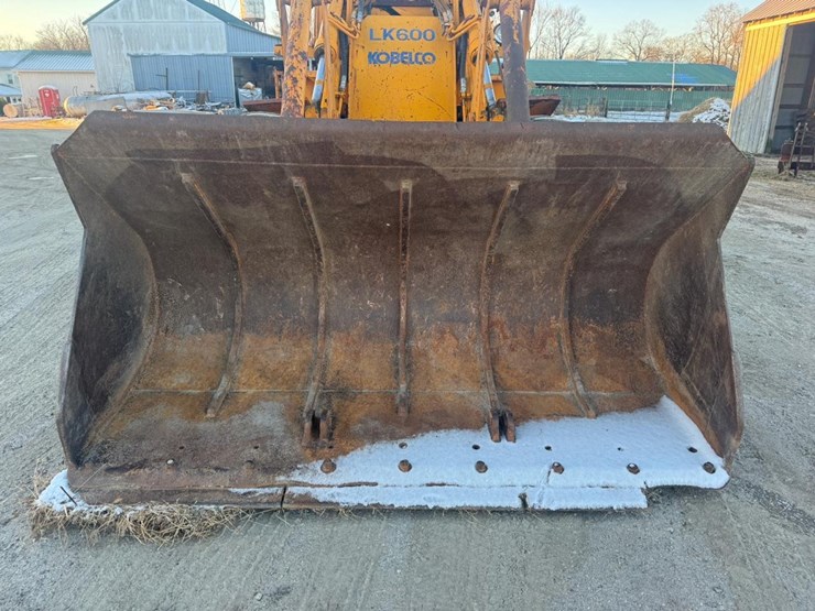 #122-•-1987-kobelco-lk600-wheel-loader-image-43