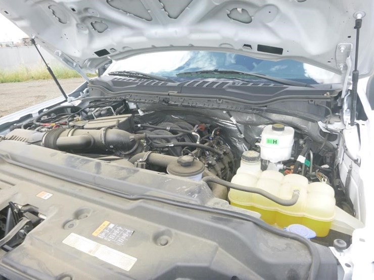 2022-ford-f450-xl-image-18