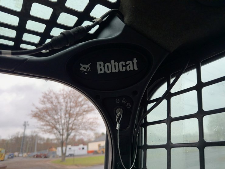 2013-bobcat-t650-image-23