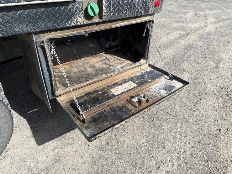 2012-ford-f350-image-38