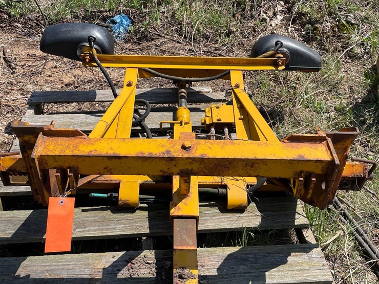 #7429-•-meyer-plow-frame-image-1