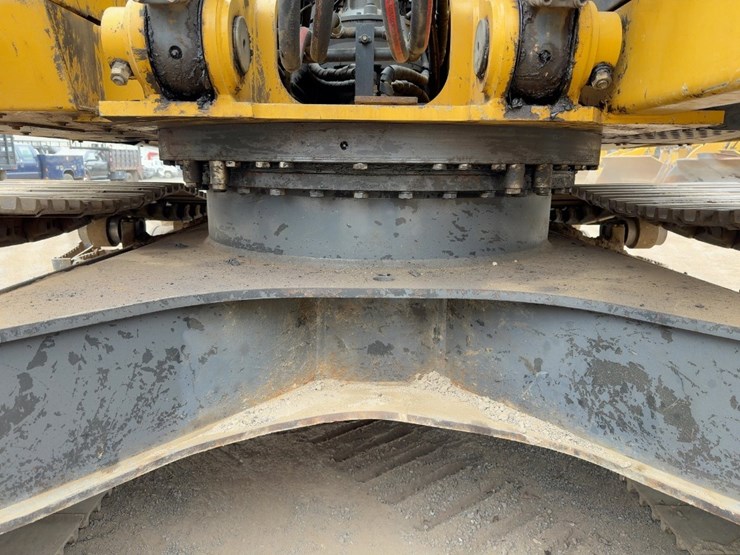 2016-deere-300g-lc-image-16