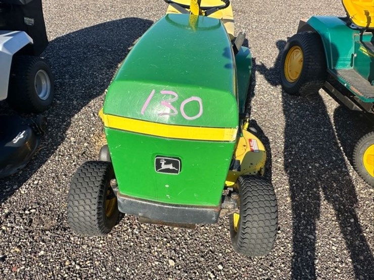 john-deere-116-image-5