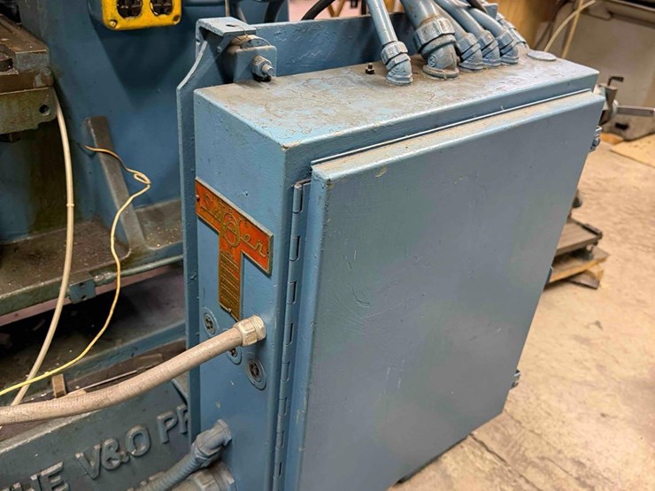 v&o-super-15-ton-vertical-stamping-press-image-8