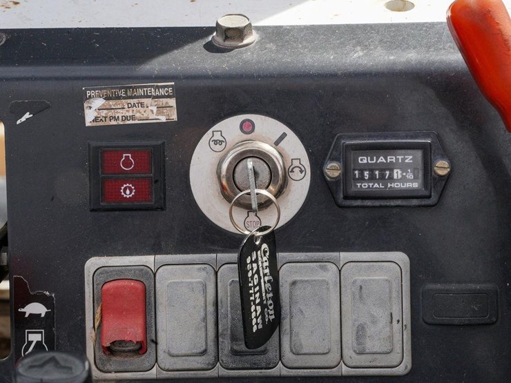 2014-bobcat-mt55-image-11