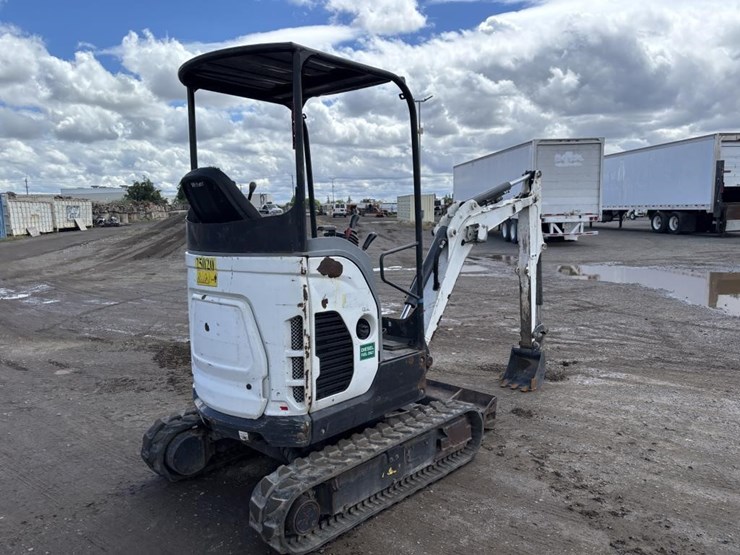 2020-bobcat-e20-image-3
