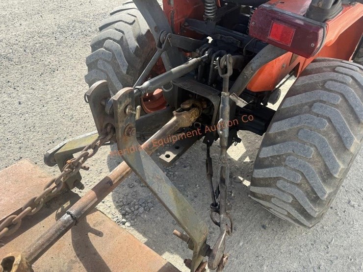 kubota-b7400-image-23