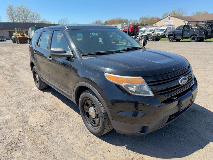 2014-ford-explorer-police-interceptor-image-7