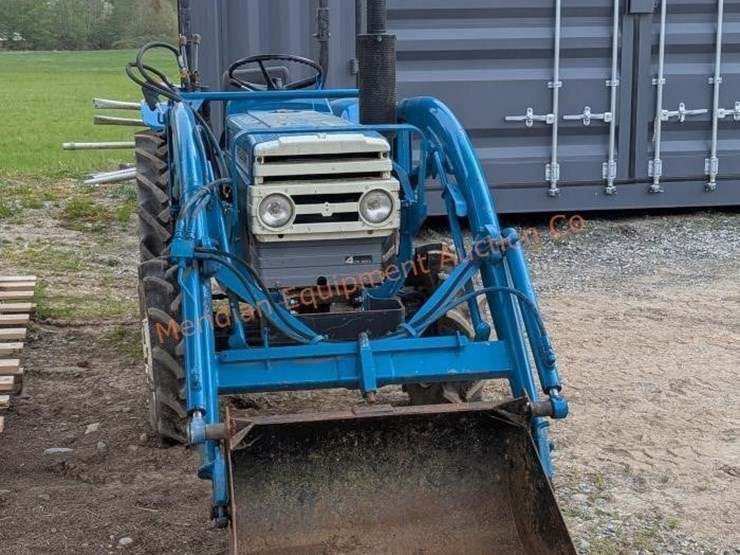 mitsubishi-d2350-image-8