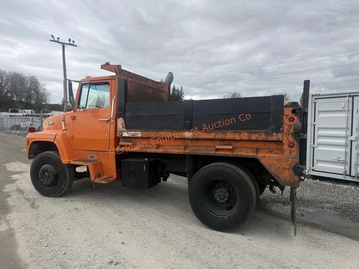 1988-ford-ln8000-image-4