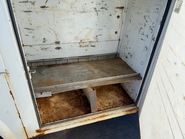 2008-ford-f350-xl-image-18