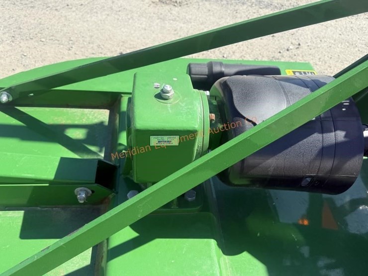 john-deere-1025r-image-29