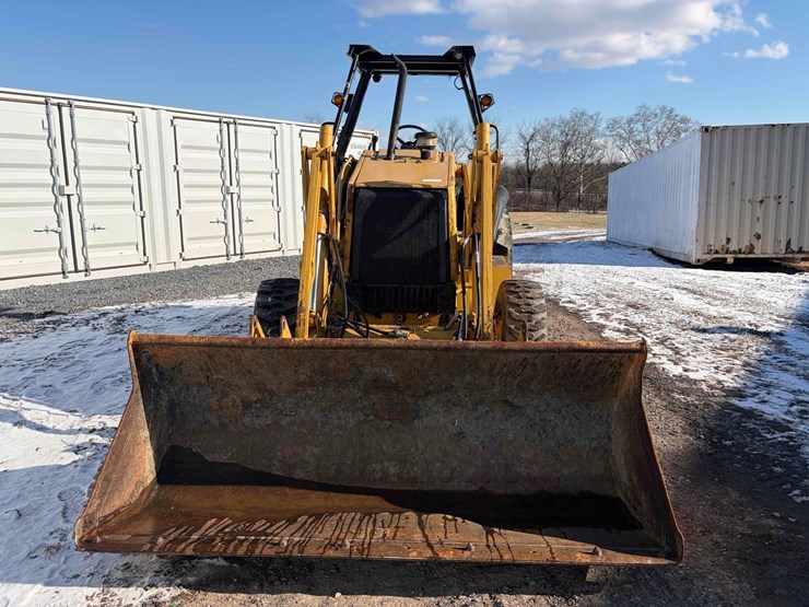 case-570l-xt-image-2