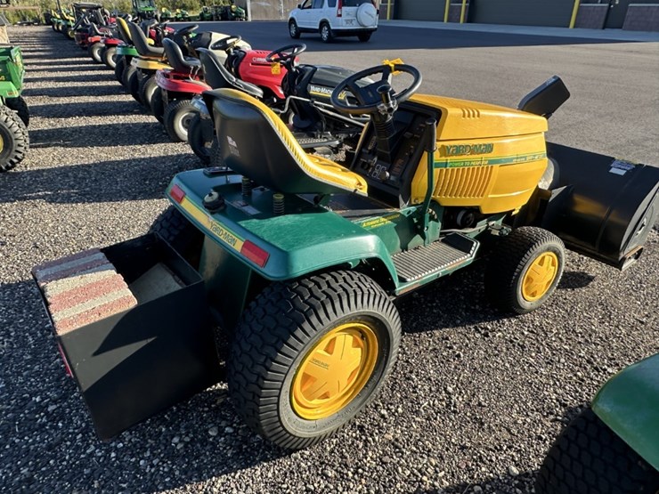 yard-man-garden-tractor-image-3