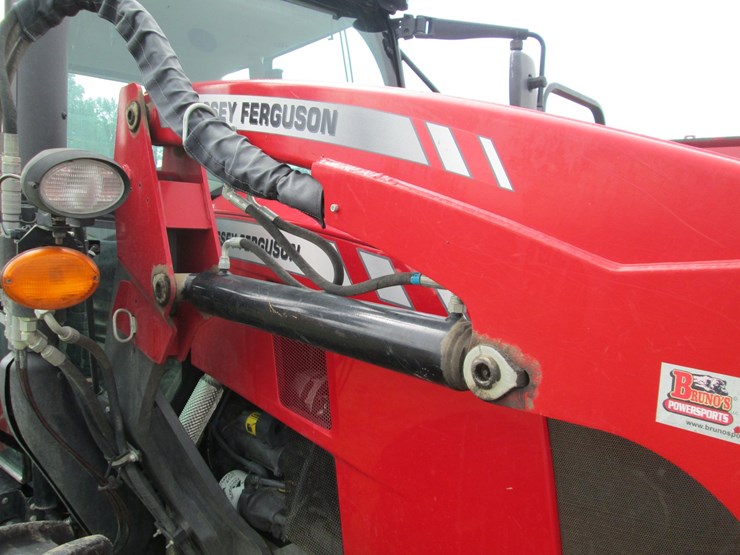 2018-massey-ferguson-4709-image-29