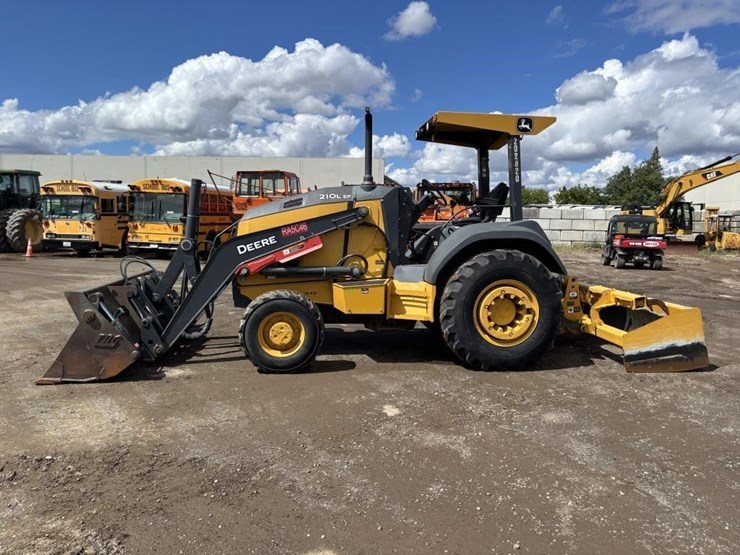 deere-210lep-image-5