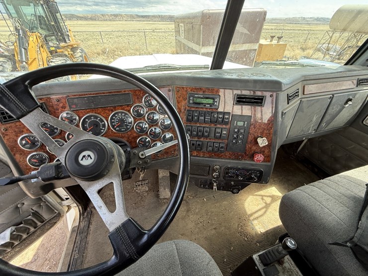 2009-western-star-4900-image-21