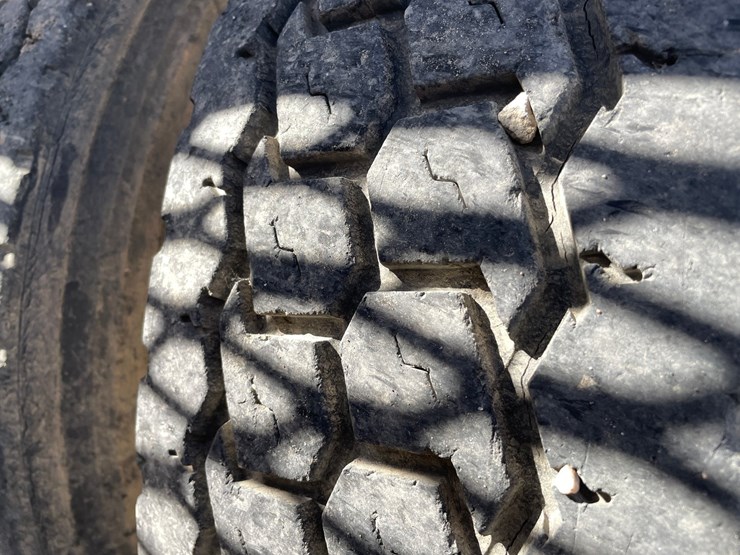 1996-cummins-m11-image-56