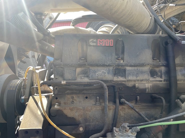 1996-cummins-m11-image-105