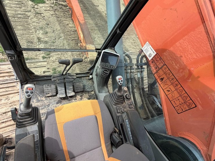 2016-doosan-dx420-lc-5-image-30