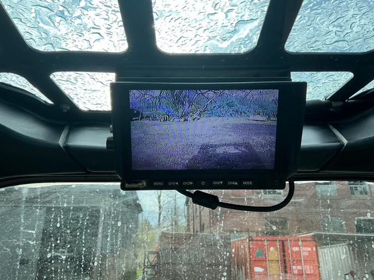 2024-bobcat-t770-image-27