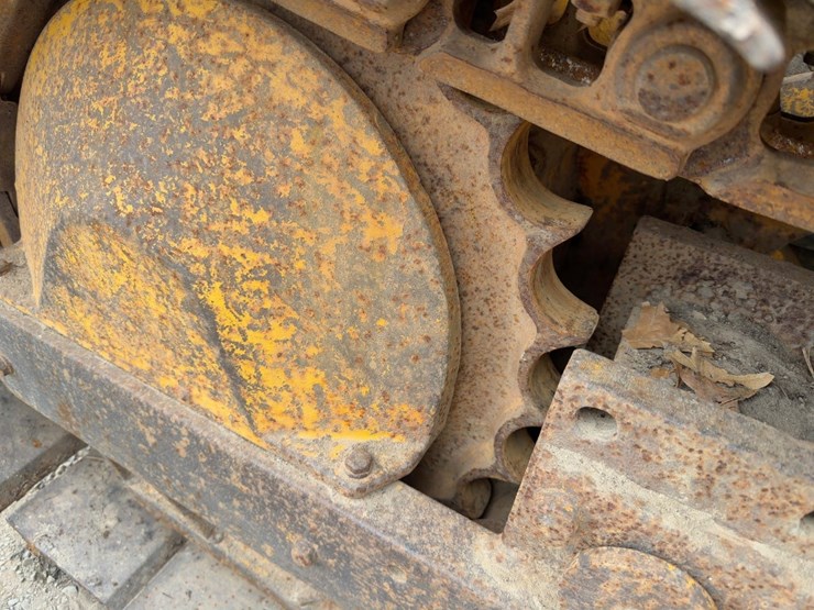 1984-deere-450d-image-19