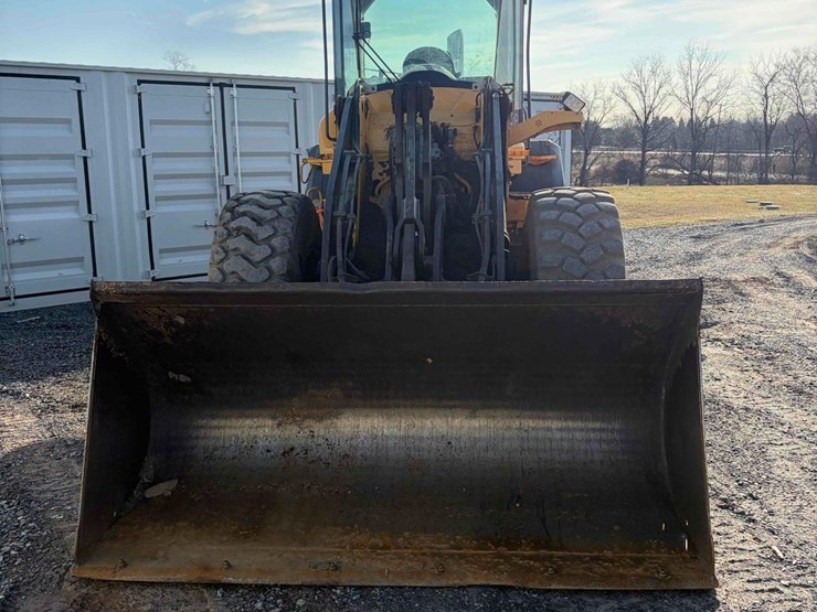 2012-volvo-l60g-image-2