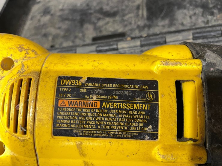 #5048-•-(2)-dewalt-reciprocating-saws-image-14