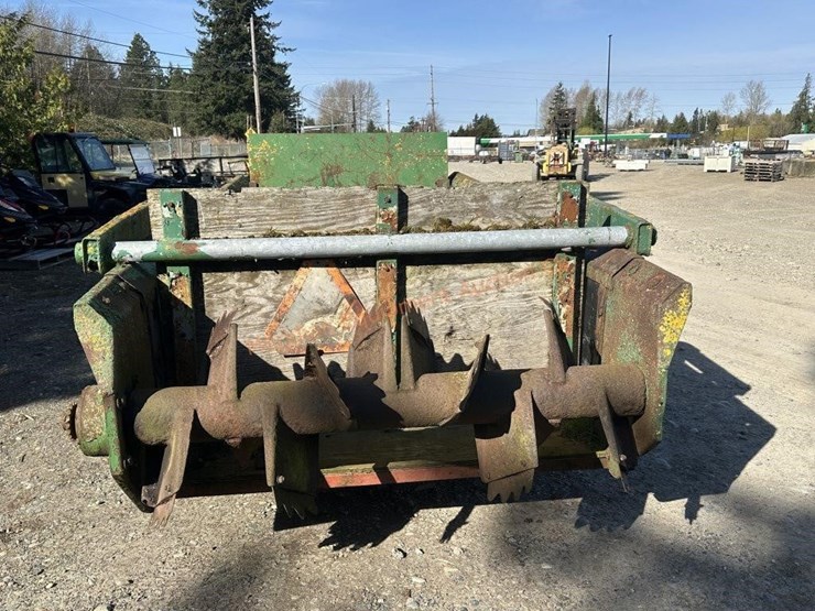 john-deere-400-image-8