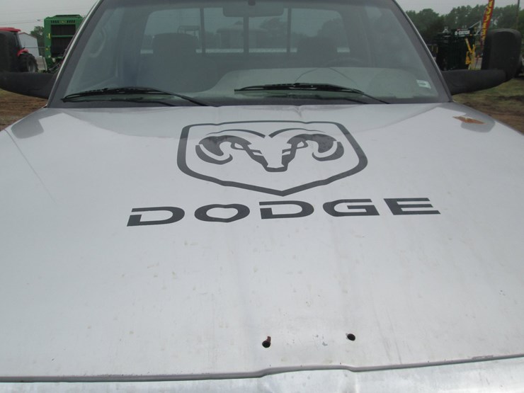 1996-dodge-3500-image-22