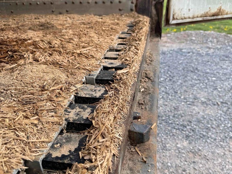 1997-dorsey-walking-floor-image-20