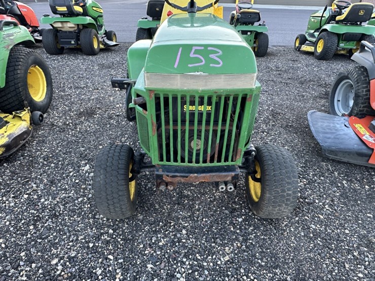 john-deere-322-image-5