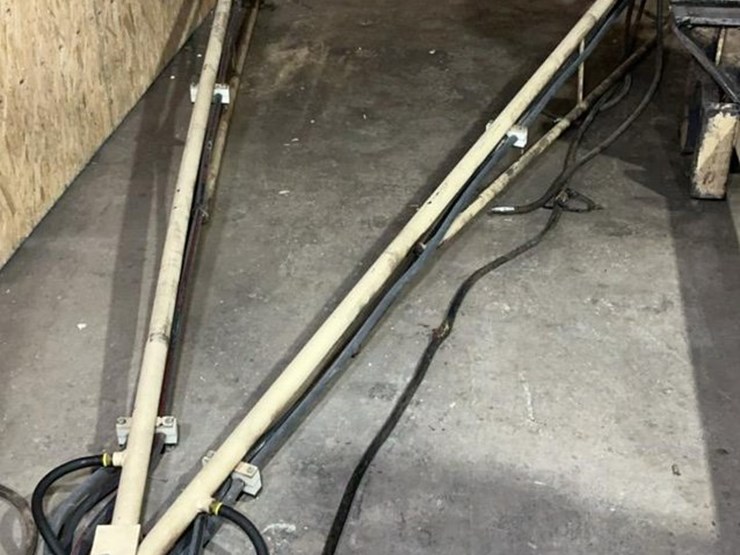 #149-•-2017-hurdle-magnum-lt-carriage-image-50