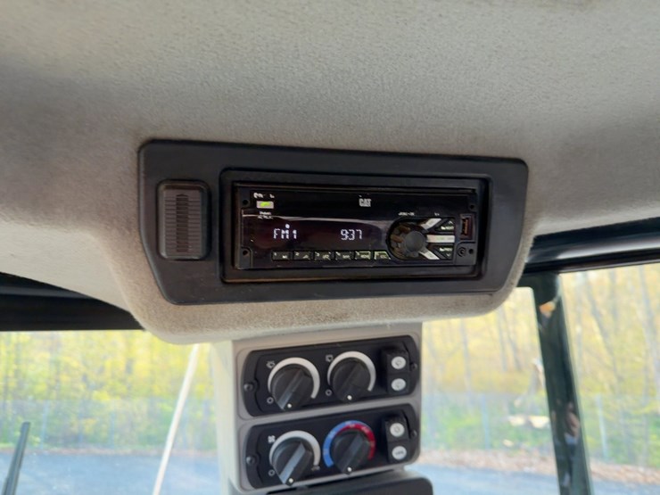 2019-caterpillar-950m-image-32