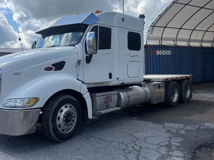 2008-peterbilt-387-image-1