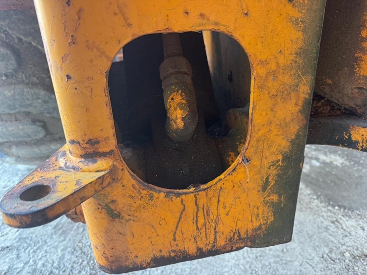 #122-•-1987-kobelco-lk600-wheel-loader-image-42