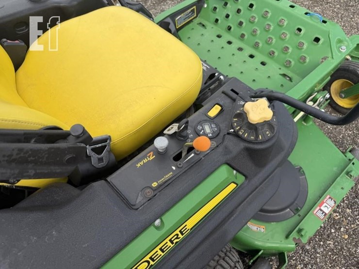 2013-john-deere-z930r-image-16
