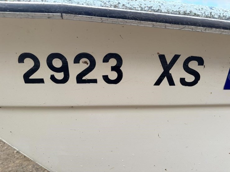 1988-livingston-boat-&-trailer-image-14