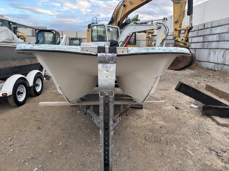 1988-livingston-boat-&-trailer-image-6