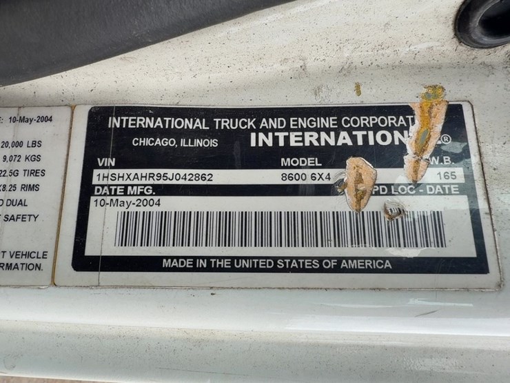 2005-international-8600-image-30