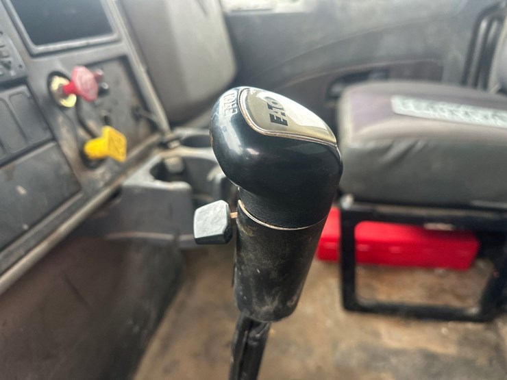 2012-international-4400-sba-image-32