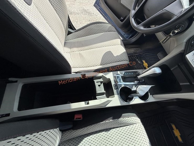 2010-chevrolet-equinox-image-35