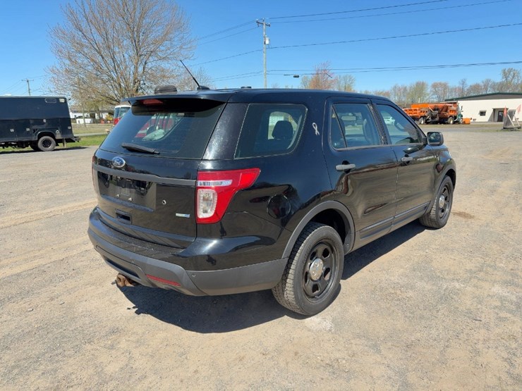 2014-ford-explorer-police-interceptor-image-5