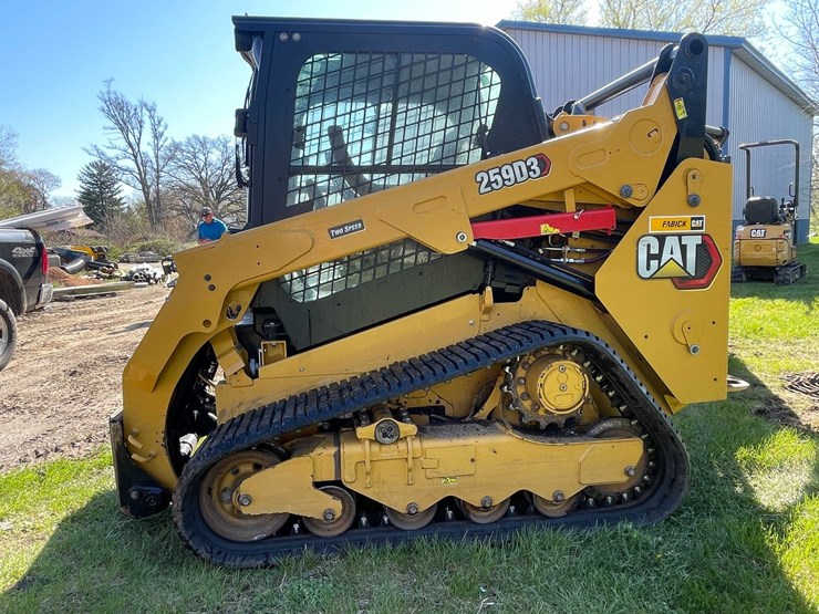 caterpillar-216b-image-6