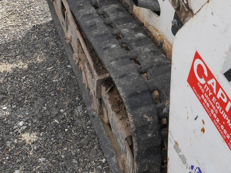 2014-bobcat-mt55-image-25